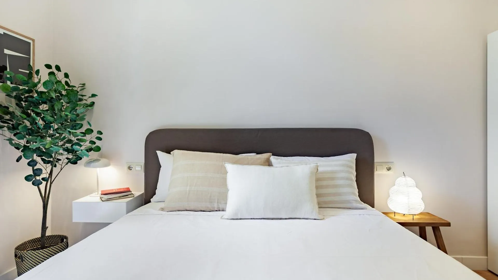 Click&Flat Gaudi Dream II Apartment Barcelona