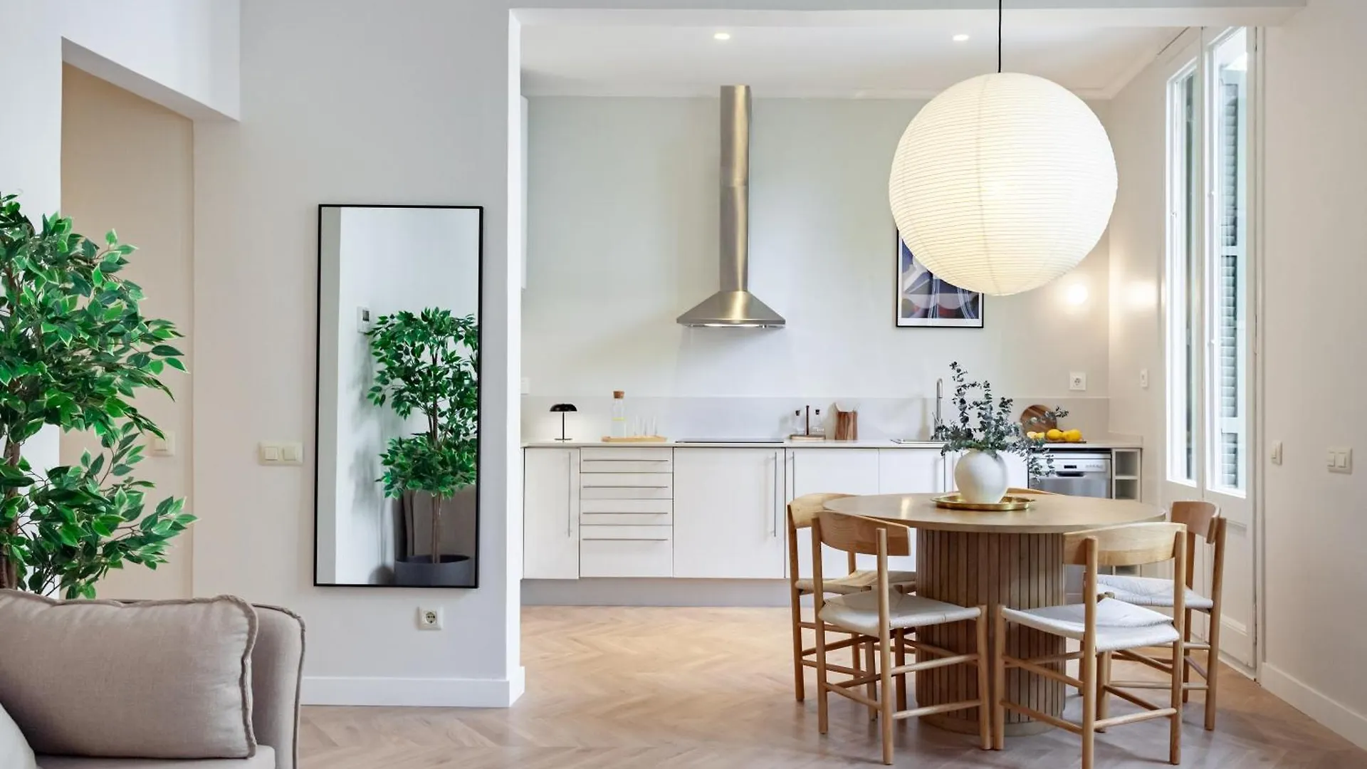Click&Flat Gaudi Dream II Apartment Barcelona