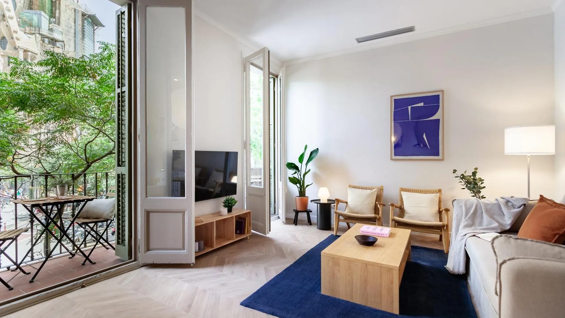 Click&Flat Gaudi Dream II Apartment Barcelona